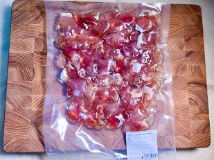 Арахис со вкусом холодца с хреном: Щечки судака вяленые (500 гр)