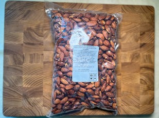 Арахис: Миндаль 