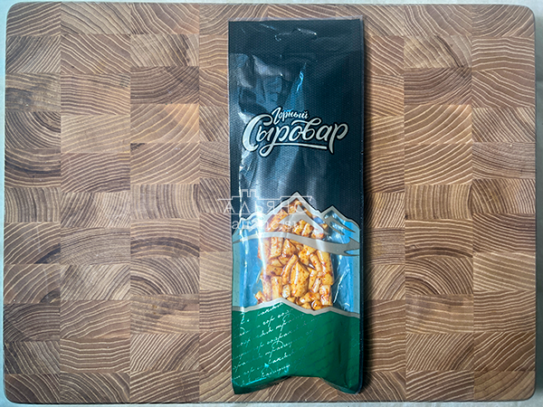 Сыр 60 гр ГОРНЫЙ СЫРОВАР (Бочонок копчёный с аджикой) в Чехове