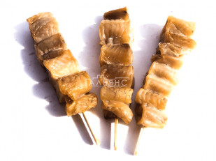 Другие закуски: Шашлычок из сома холодного копчения